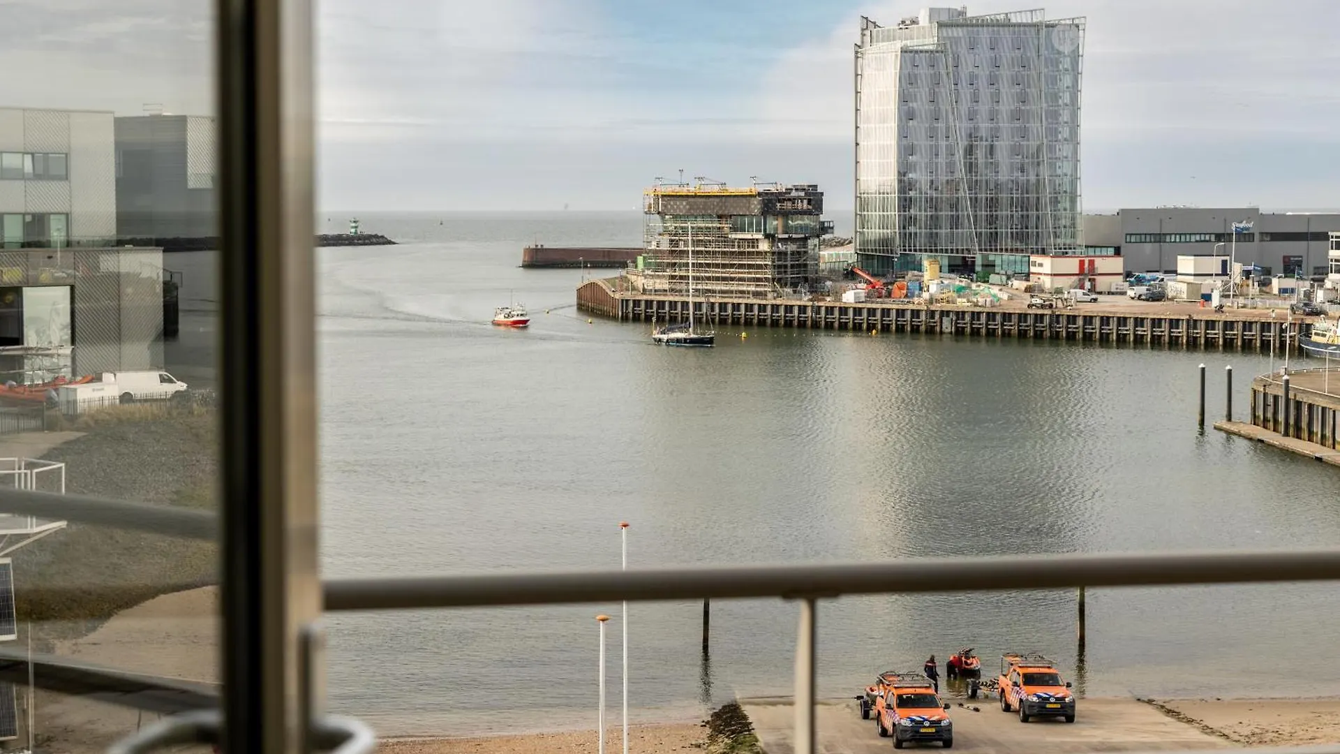 Bizstay Harbour III Scheveningen Apartments The Hague
