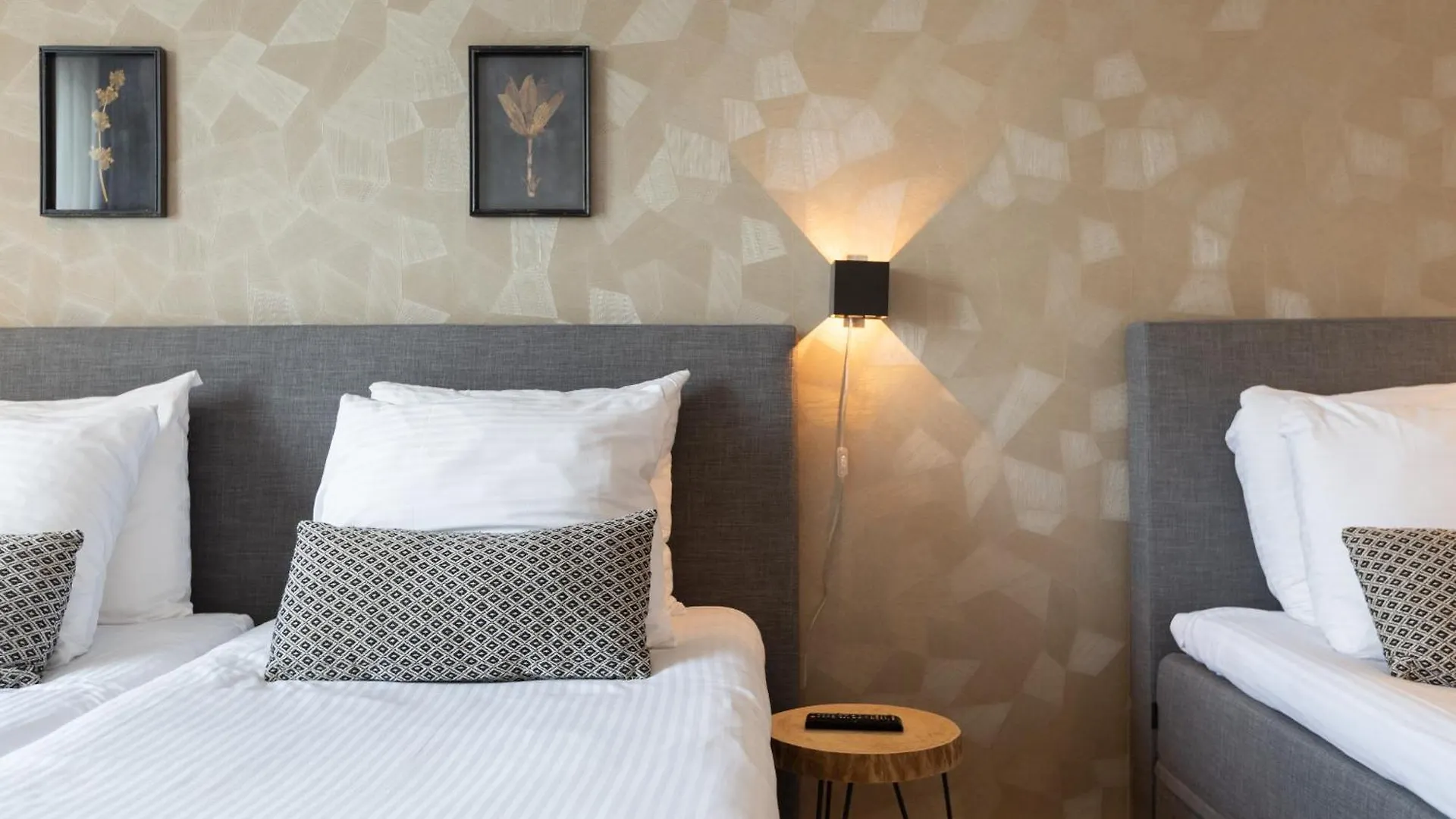 Bizstay Harbour III Scheveningen Apartments Haga 0*,  Holandia