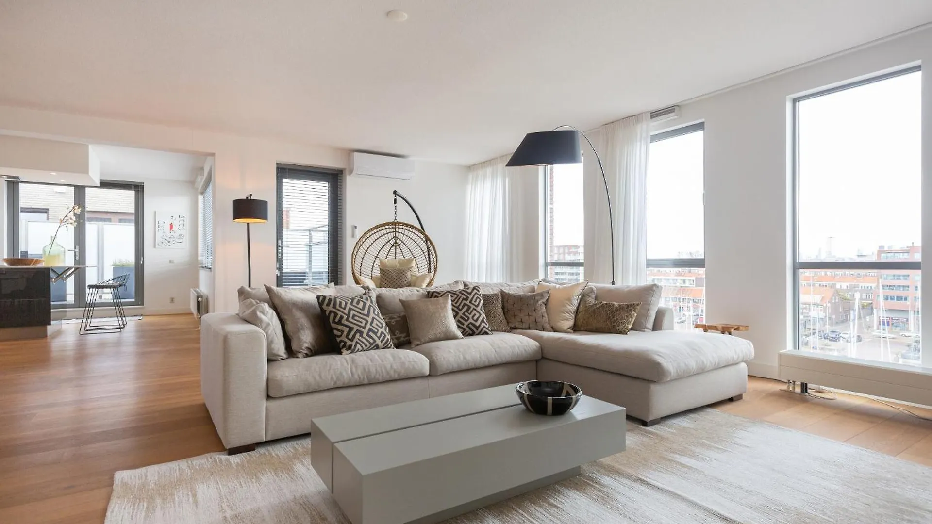 Bizstay Harbour III Scheveningen Apartments The Hague Netherlands