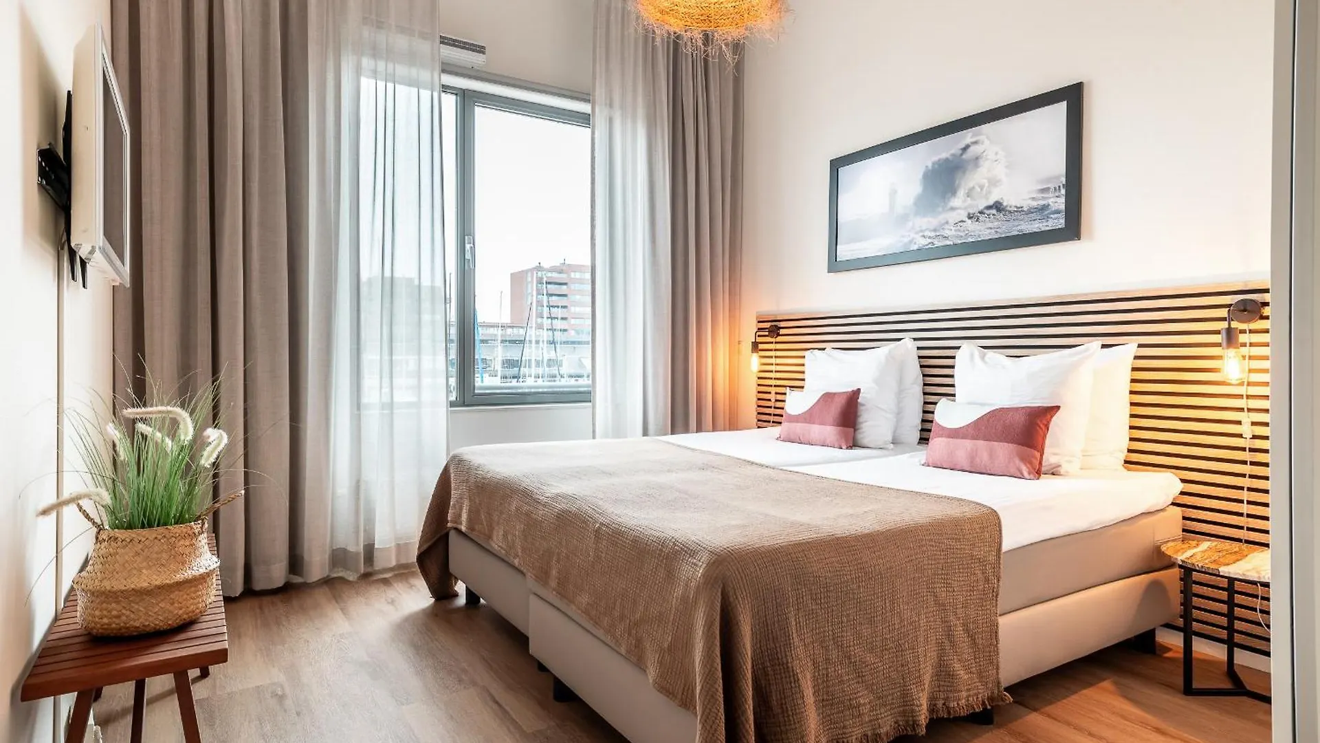 Bizstay Harbour III Scheveningen Apartments The Hague