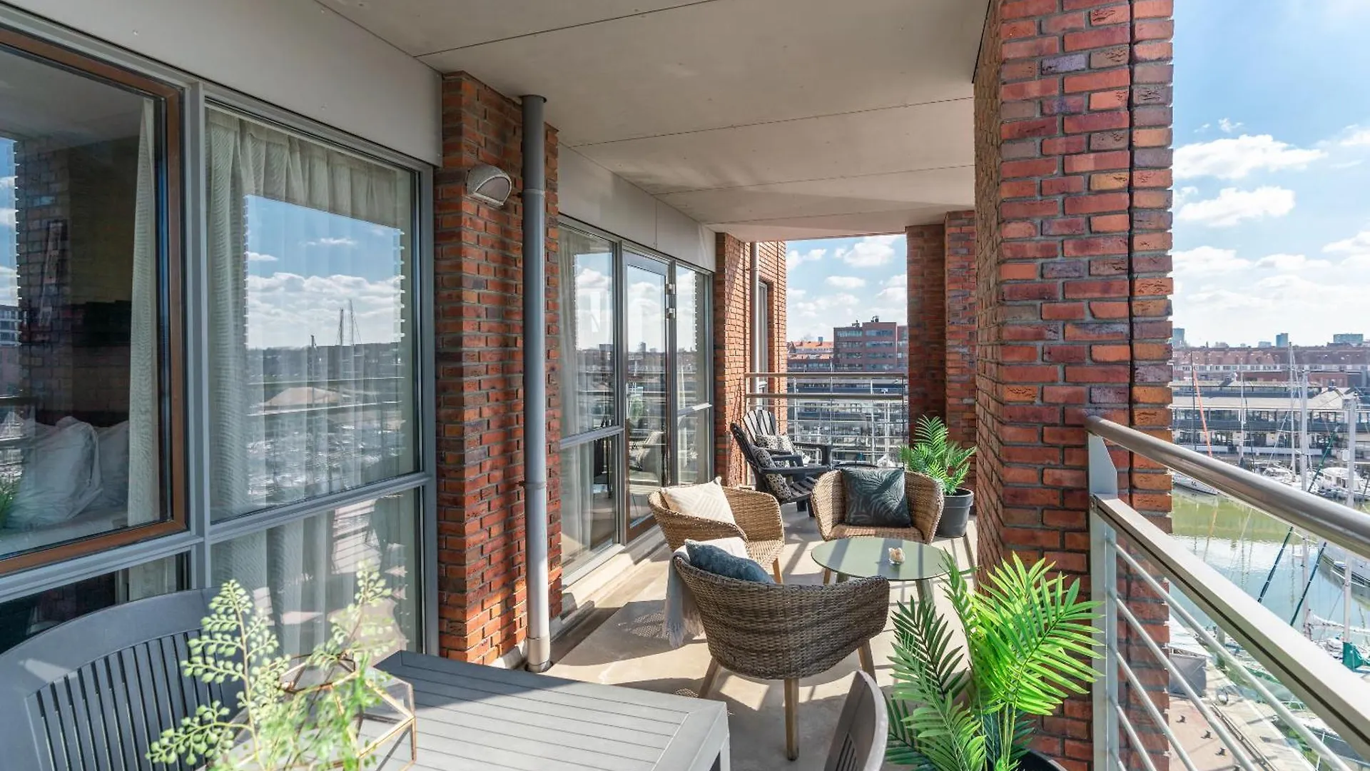 Bizstay Harbour III Scheveningen Apartments The Hague