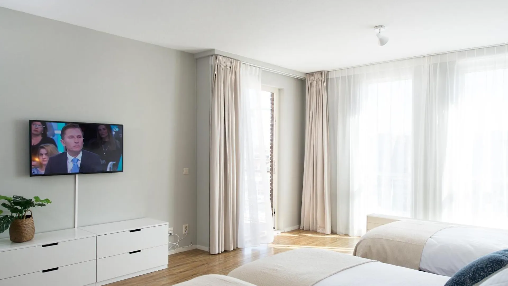 Bizstay Harbour III Scheveningen Apartments The Hague