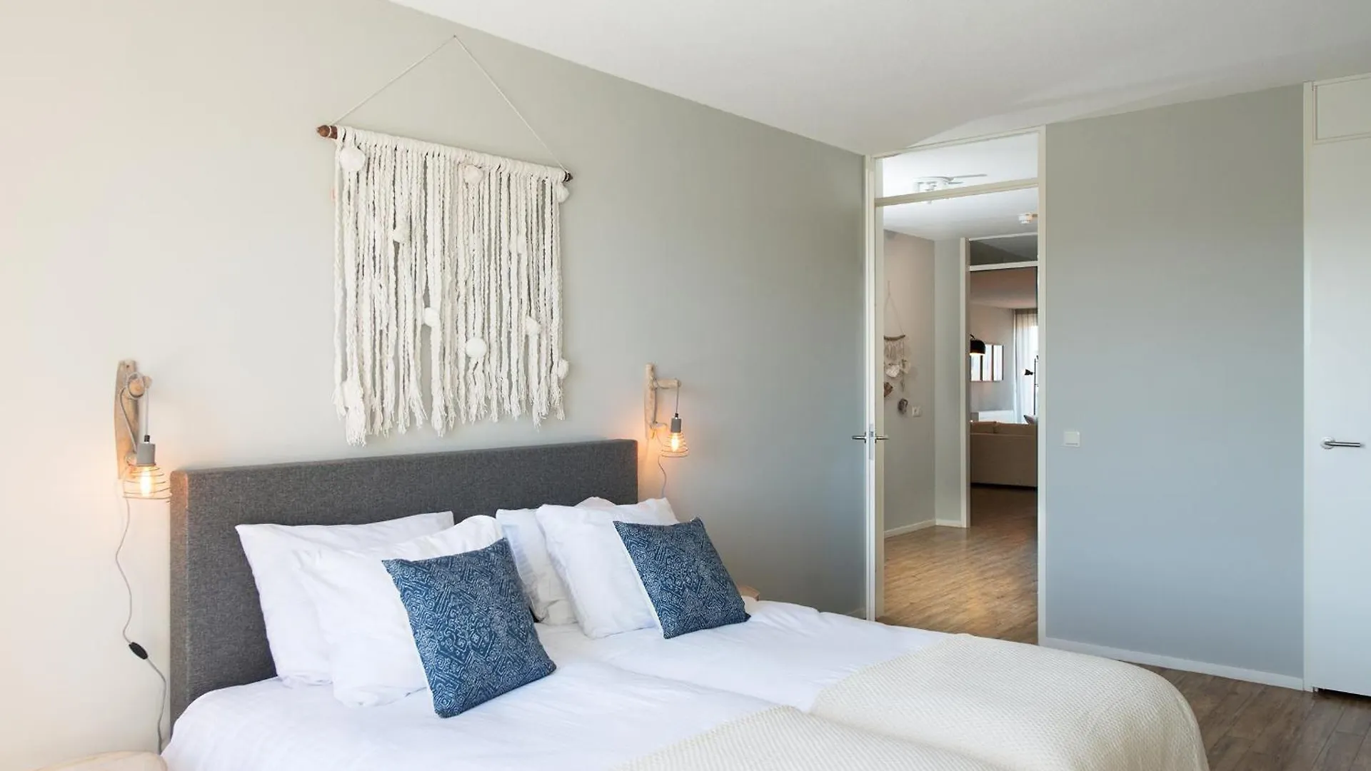 Bizstay Harbour III Scheveningen Apartments The Hague Netherlands